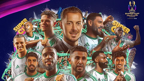 الأهلي جاي يطل.. غلب الكل.. إعلاميون يتغنون بالفوز بكأس السوبر السعودي