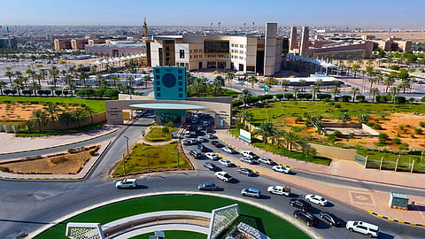 جامعة سطام تستقبل طلابها للعام الجامعي الجديد 1447هـ وسط منظومة تعليمية متكاملة
