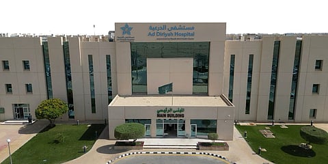 بتقنية الملاحة العصبية.. نجاح أول عملية جراحية في مستشفى الدرعية
