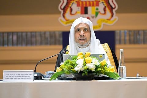 رئيس هيئة علماء المسلمين محمد بن عبدالكريم العيسى