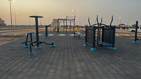 لتعزيز الرياضة المجتمعية.. تجهيز حدائق القويعية بأجهزة حديثة