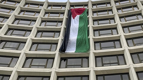الاعتراف بالدولة الفلسطينية يُعيد حل الدولتين للواجهة.. هل يوقف المسار الدبلوماسي التصعيد في غزة؟