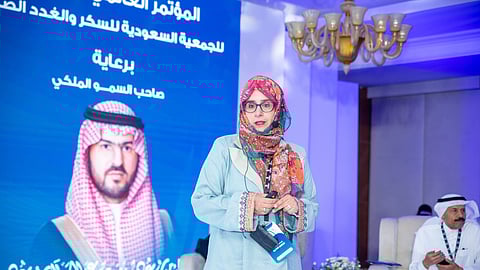 خلال مؤتمر السكري والسمنة بالخبر.. "العامودي": هذه الفئات لا ننصح بصيامها إلا باستشارة طبية