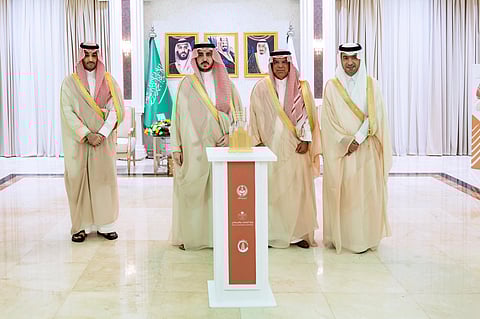أمير منطقة الجوف يكرّم البنك العربي الوطني anb احتفاء بتسليم الوحدات السكنية لمستحقيها في المنطقة