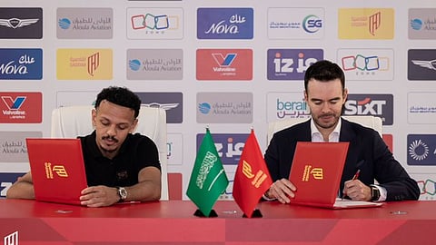 21 لاعبًا ينضمون إلى الفرق في اليوم الأخير من فترة التعاقدات الصيفية