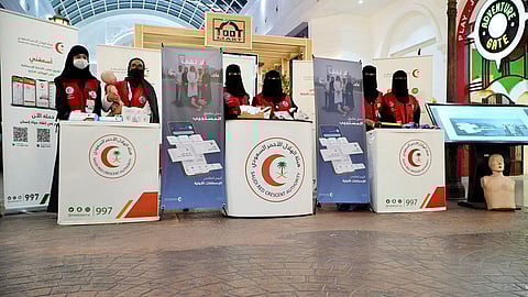الهلال الأحمر يُفعّل 6 مواقع بالطائف لنشر ثقافة الإسعافات الأولية