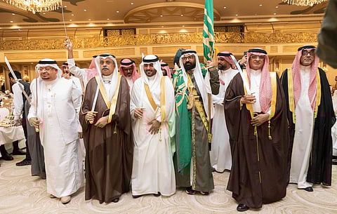 "بافيل" يحتفلون بزواج "سعود" في جدة