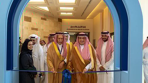 انطلاق المؤتمر الوطني الأول للأورام 2025 بكلية محمد المانع للعلوم الطبية