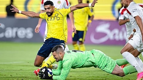 جانب من لقاء النصر واستقلول الطاجيكي