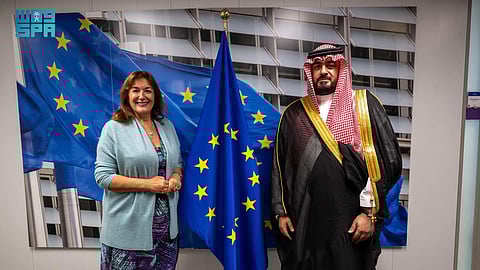 وزير الاقتصاد والتخطيط يبحث مع المفوضة الأوروبية لشؤون البحر الأبيض المتوسط سبل تعزيز التعاون في عدد من المجالات