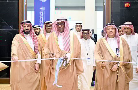 70 ملصقًا علميًا في "ملتقى أبحاث السرطان 2025" بجامعة جازان
