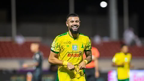 الخليج يكتسح الطائي بخماسية ويتأهل إلى ثمن نهائي كأس الملك