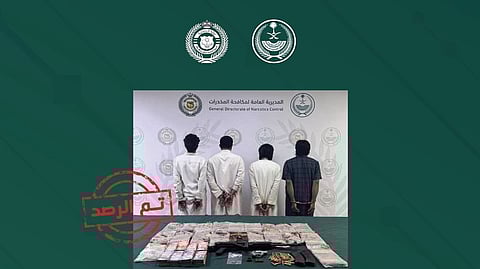 القبض على 5 متورطين بالرياض وعسير بحوزتهم 34 كجم من الحشيش وأقراص محظورة
