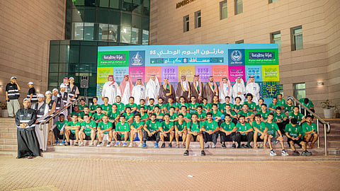 رئيس جامعة جازان يكرم الفائزين بماراثون اليوم الوطني الـ95