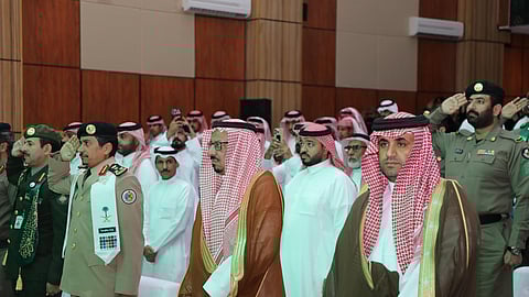 محافظ شرورة يرعى احتفال اليوم الوطني الـ95 ويكرّم أبناء الشهداء