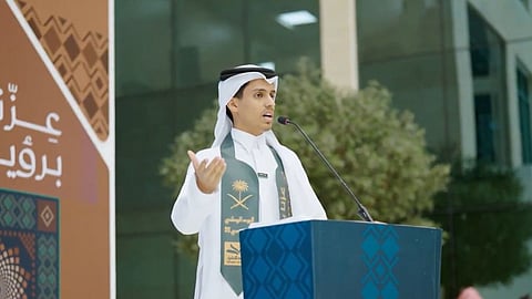 قصيدة وطنية للشاعر "الدلبحي" يلقيها ابنه في اليوم الوطني الـ95