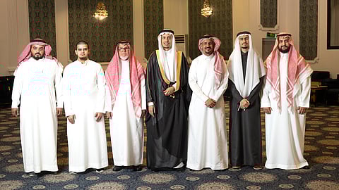 "آل شار" و"الحربي" يحتفلون بزفاف "أنس" في المدينة المنورة