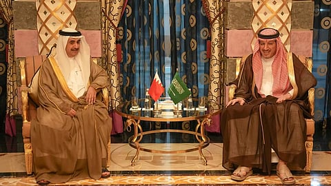 رئيس نزاهة مازن الكهموس خلال لقائه النائب العام البحريني علي البوعينين