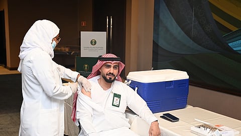 "بيئة مكة" تنفذ حملة تطعيم ضد الإنفلونزا الموسمية بالتعاون مع تجمع جدة الصحي الثاني