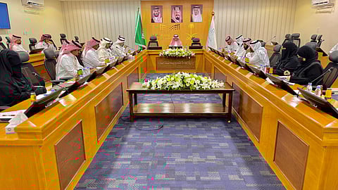مدير تعليم الطائف: الإدارة المدرسية هي القلب النابض لتشكيل هوية المدرسة وتمكينها في ظل التحول
