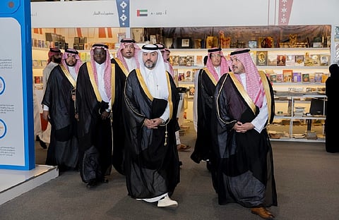 معهد الإدارة العامة يُدشّن الطبعة الثانية من كتاب "رؤية ملك قائد" في معرض الرياض للكتاب 2025