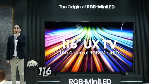 هايسنس تكشف عن أكبر تلفزيون في السعودية بشاشة RGB-MiniLED UX بحجم 116 بوصة
