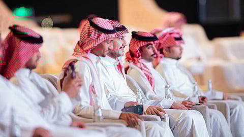 جانب من حضور مزاد نادي الصقور السعودي 2025