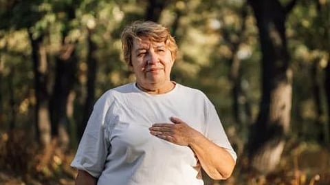 طبيبة أمريكية: 8 أسباب لضيق التنفس عند المشي لمسافة قصيرة.. ومخاطر لا يجب تجاهلها