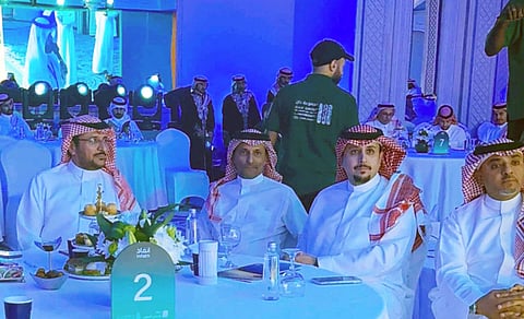 علي العلي يحسم صفقة "أراضي الذهب" بـ800 مليون ريال في الشرقية