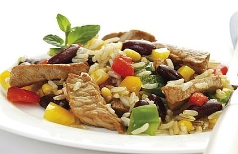 "طعامك سر سعادتك".. خبيرة تغذية: هذه أفضل الأطعمة لتحسين مزاجك في الخريف