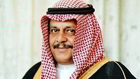 وفاة رجل الأعمال تيسير الضابط عن 80 عامًا خارج المملكة