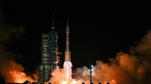 الصين تؤجل مهمة عودة مركبة الفضاء "شنتشو-20"