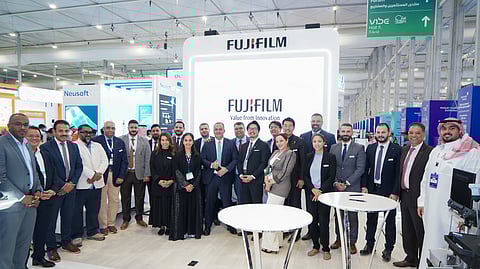 فوجي فيلم تشارك بملتقى الصحة العالمي بالرياض وتجدد التزامها بدعم تحوّل قطاع الرعاية الصحية في المملكة