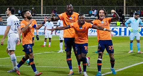 الفيحاء يكسب الأخدود بهدفين ويصعد للمركز التاسع