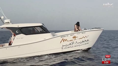 الأول من نوعه في الشرق الأوسط.. "العنقاوات" فريق نسائي سعودي يراقب البيئة في محمية الأمير محمد بن سلمان