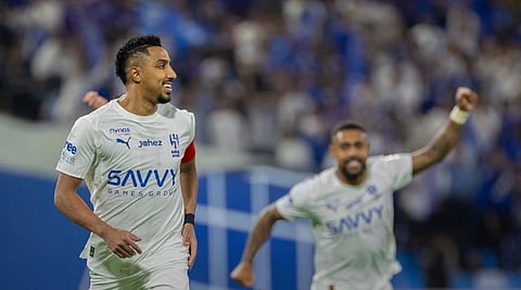 بـ"ريمونتادا".. الهلال يقلب الطاولة ويُطفئ النجمة برباعية