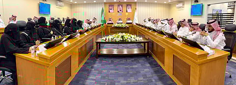 تعليم الطائف يعقد جلسة مراجعة أداء الربع الثالث من عام 2025 م