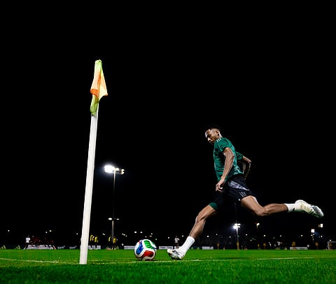 الأخضر: الشهري شارك في التدريبات الجماعية.. واكتفى سالم الدوسري وكادش بتمارين خاصة