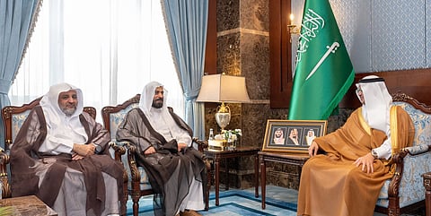 مُحافظ الأحساء يستقبل قاضي دائرة الأوقاف والمواريث بالمحافظة