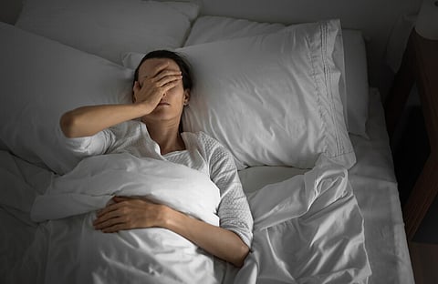 5 عادات نوم شائعة تسرّع شيخوخة الدماغ قبل أوانها