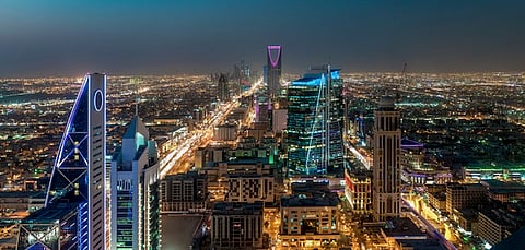 الحدث يُعقد ضمن قمة "كوموشن العالمية 2025" بمشاركة دولية واسعة