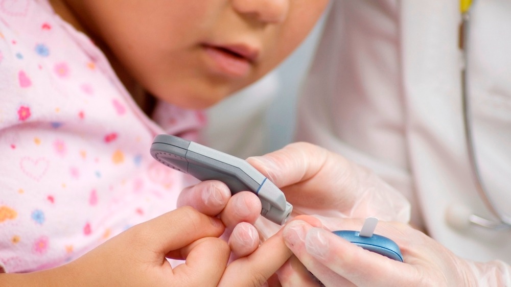 الندوة العالمية تشيد بمبادرة حرم سمو ولي العهد لدعم الرعاية الصحية للأطفال