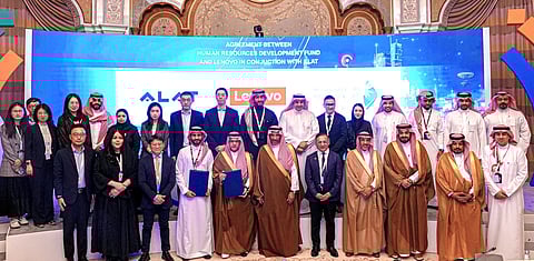 صندوق تنمية الموارد البشريه يبرم 3 شراكات لتمكين 356 مواطناً من صناعة السيارات الكهربائية