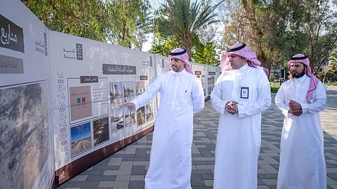 أمين منطقة عسير يتفقد مشاريع بيشة ويوجّه بتسريع الإنجاز وتحسين المشهد الحضري