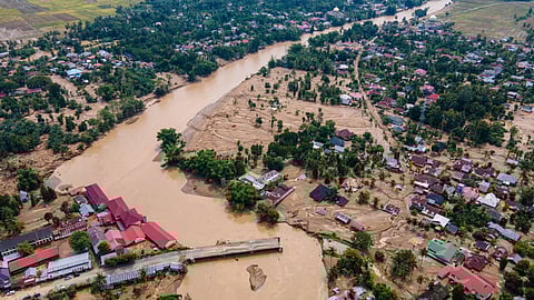 إندونيسيا: أكثر من 700 قتيل في سيول وانهيارات سومطرة والسلطات تسابق الزمن لإغاثة المتضررين