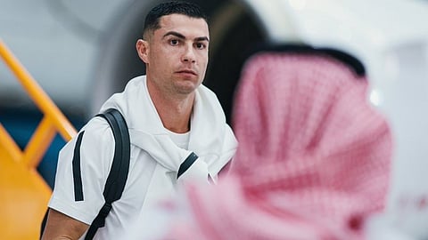 النصر يصل إلى أبوظبي لمواجهة الوحدة الإماراتي