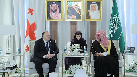 النائب العام يستقبل نظيره الجورجي ويوقّعان مذكرة تعاون قضائي في الرياض