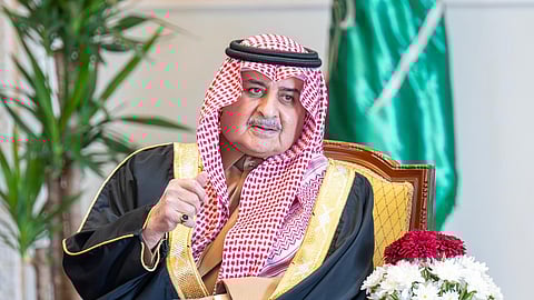 أمير تبوك يكرّم الفائزين بجائزة "العمل التطوعي" في دورتها الثانية