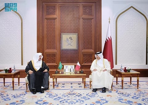 رئيسا مجلسي الشورى السعودي والقطري يعقدان مباحثات رسمية ويوقعان مذكرة تفاهم في الدوحة