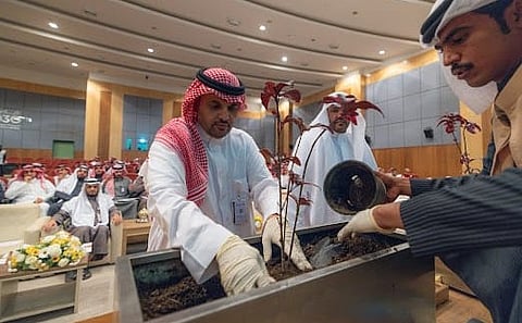 جامعة حفر الباطن تدشّن إدارة العمل التطوعي وتطلق مبادرة خضراء في اليوم العالمي للتطوع